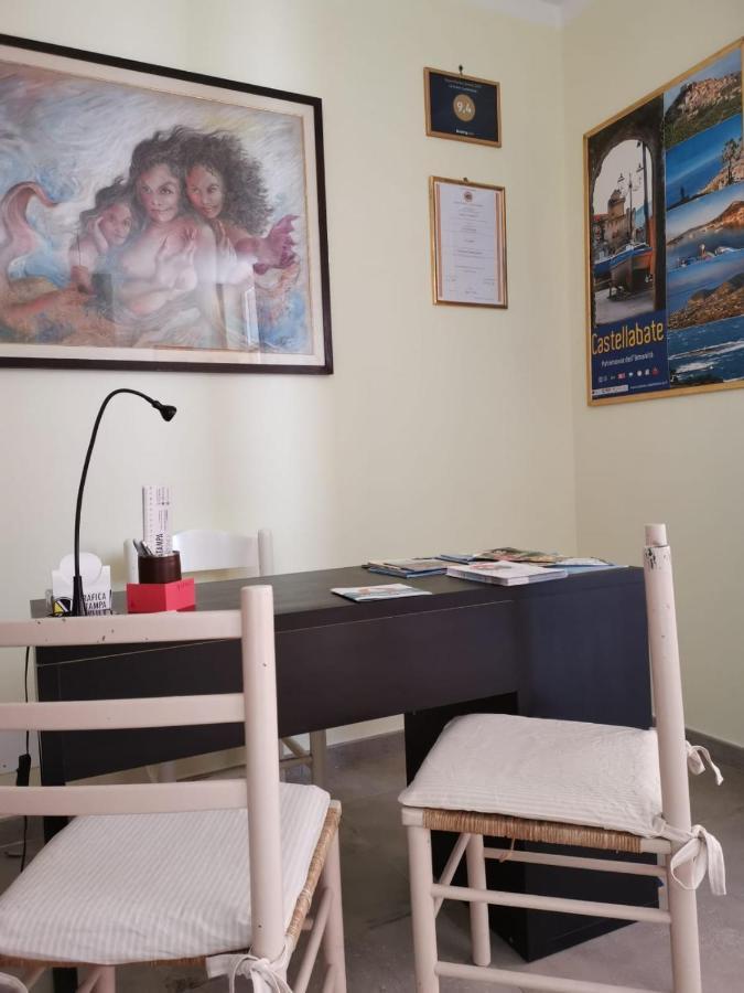 Le Sirene Castellabate Hotel ซานตามาเรีย ดิ กาสเตลลาบาเต ภายนอก รูปภาพ