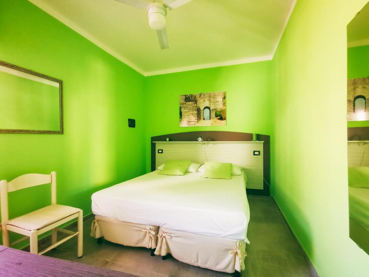 Le Sirene Castellabate Hotel ซานตามาเรีย ดิ กาสเตลลาบาเต ภายนอก รูปภาพ