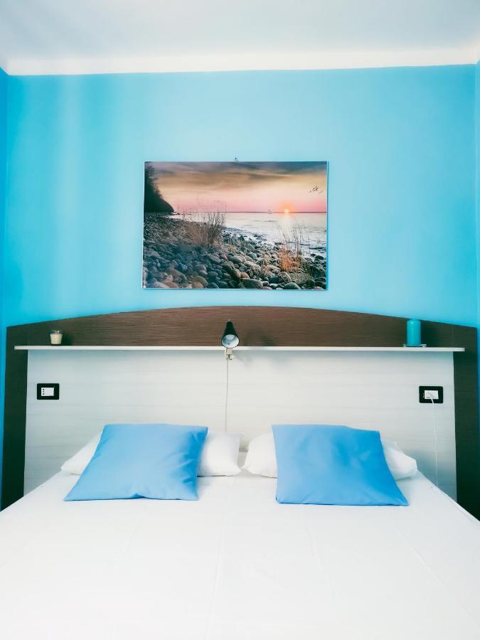 Le Sirene Castellabate Hotel ซานตามาเรีย ดิ กาสเตลลาบาเต ภายนอก รูปภาพ